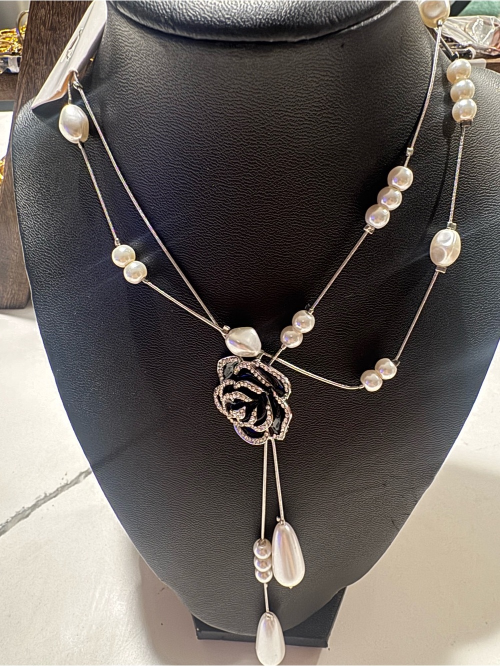 Pearl and Silver Rose Pendant Lariat Necklace - White Pearls